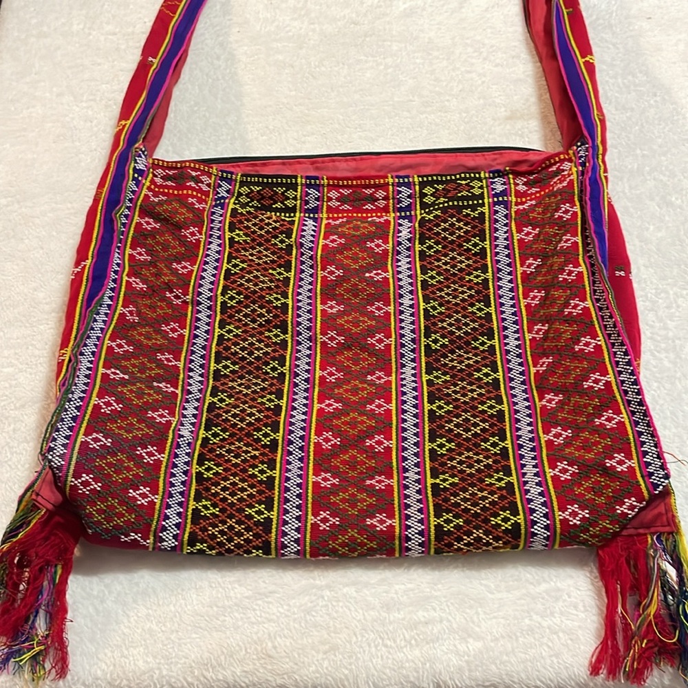 India Red and Black Striped Women's Shoulder Bag - Picture 4 of 11